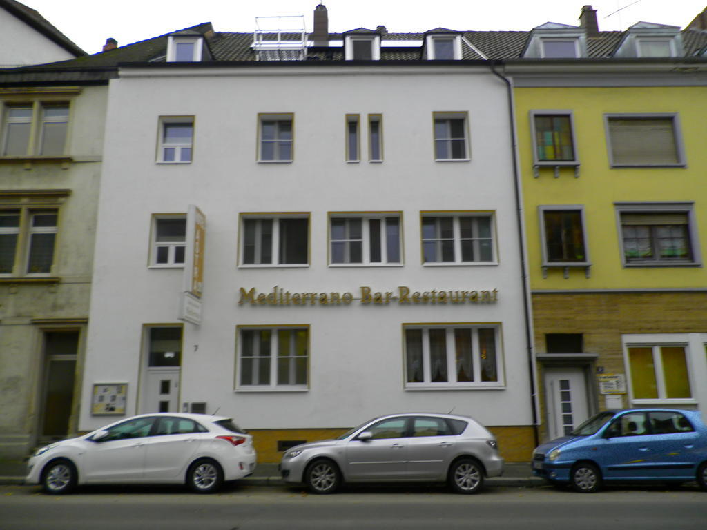 Astra Hotel Kaiserslautern Buitenkant foto